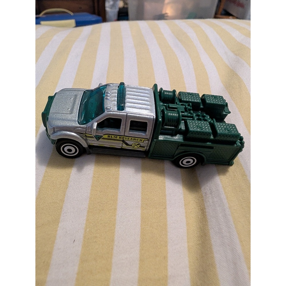 Matchbox 2010 Ford F-550 Super Duty Die Cast Truck BLM Research Silver Green